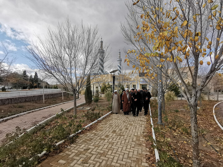 تصاویر| نماز جماعت دانشگاه بیرجند با حضور دبیر شورای عالی انقلاب فرهنگی