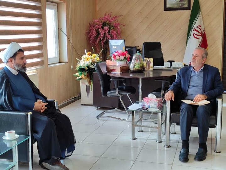 تصاویر/ دیدار مدیر حوزه علمیه  کردستان با فرماندار قروه