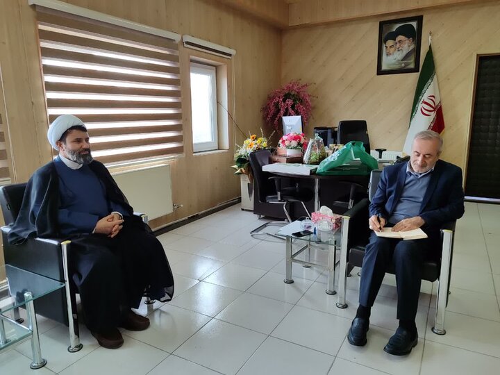 تصاویر/ دیدار مدیر حوزه علمیه  کردستان با فرماندار قروه