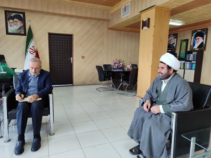 تصاویر/ دیدار مدیر حوزه علمیه  کردستان با فرماندار قروه