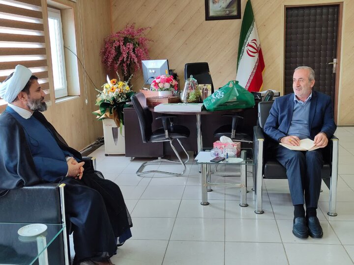 تصاویر/ دیدار مدیر حوزه علمیه  کردستان با فرماندار قروه