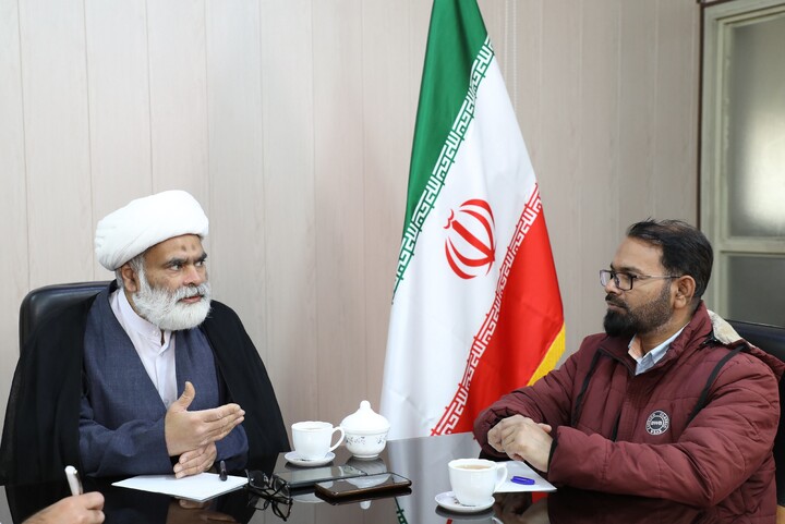 হুজ্জাতুল ইসলাম ওয়াল মুসলিমিন মাওলানা মুনির হোসাইন খান হাওজা নিউজ কার্যালয় পরিদর্শন করেন/ছবি