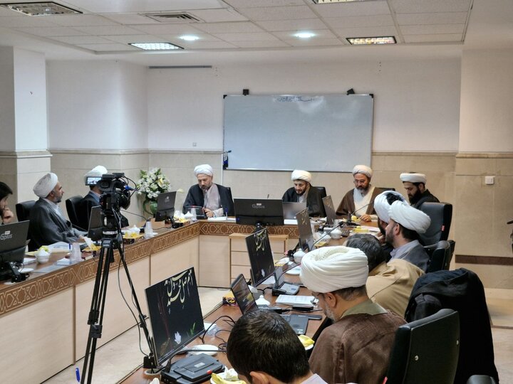 تصاویر/ اختتامیه دومین دوره مسابقه یادداشت نویسی