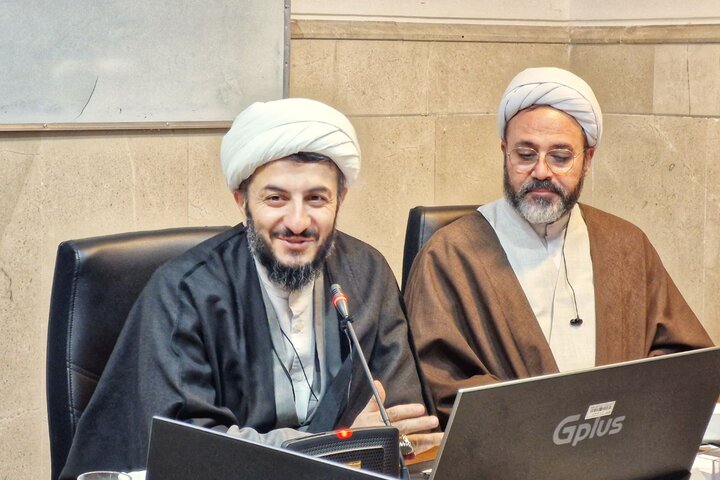 تصاویر/ اختتامیه دومین دوره مسابقه یادداشت نویسی