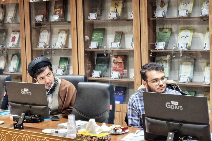 تصاویر/ اختتامیه دومین دوره مسابقه یادداشت نویسی