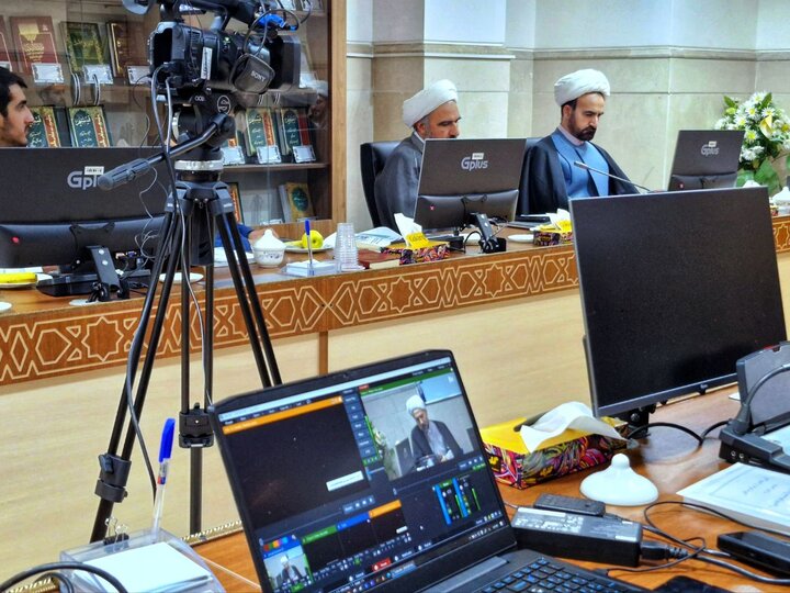 تصاویر/ اختتامیه دومین دوره مسابقه یادداشت نویسی