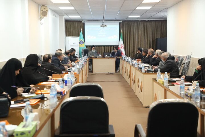 تصاویر/ گردهمایی مسئولین ستادهای برگزاری نماز جمعه و معاونت خواهران ستاد های برگزاری نمازجمعه استان یزد