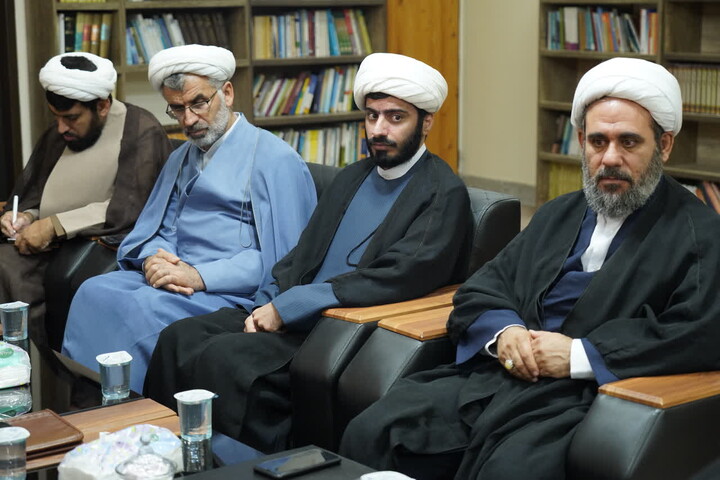 تصاویر/ جلسه شورای حوزه علمیه بوشهر