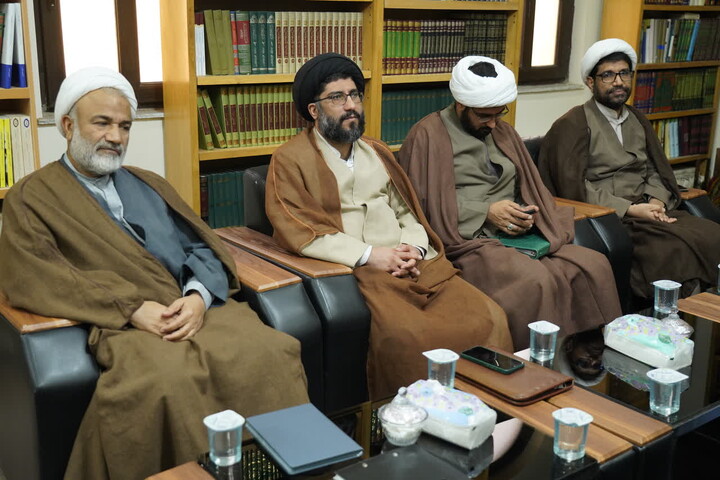 تصاویر/ جلسه شورای حوزه علمیه بوشهر