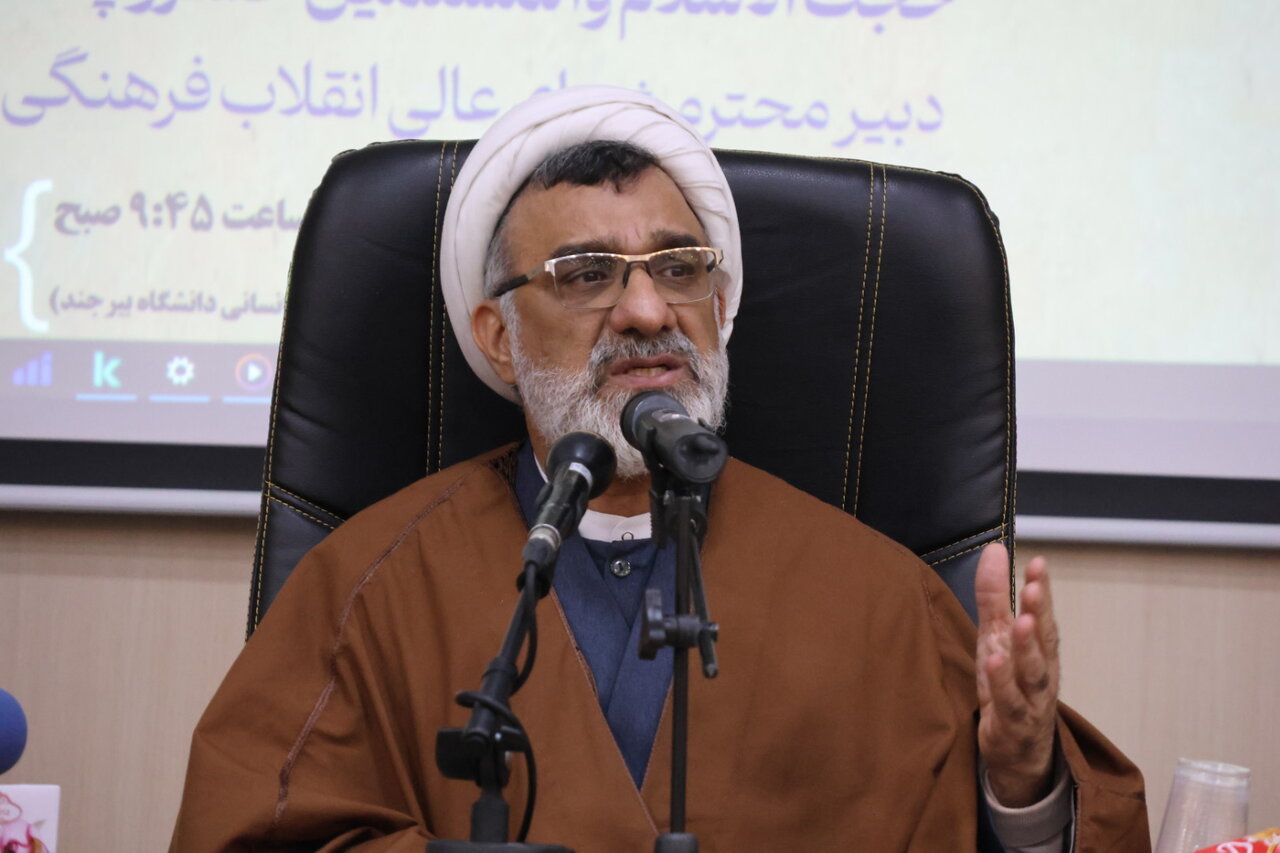 وحدت حوزه و دانشگاه در گرو تعامل عمیق علم و دین است