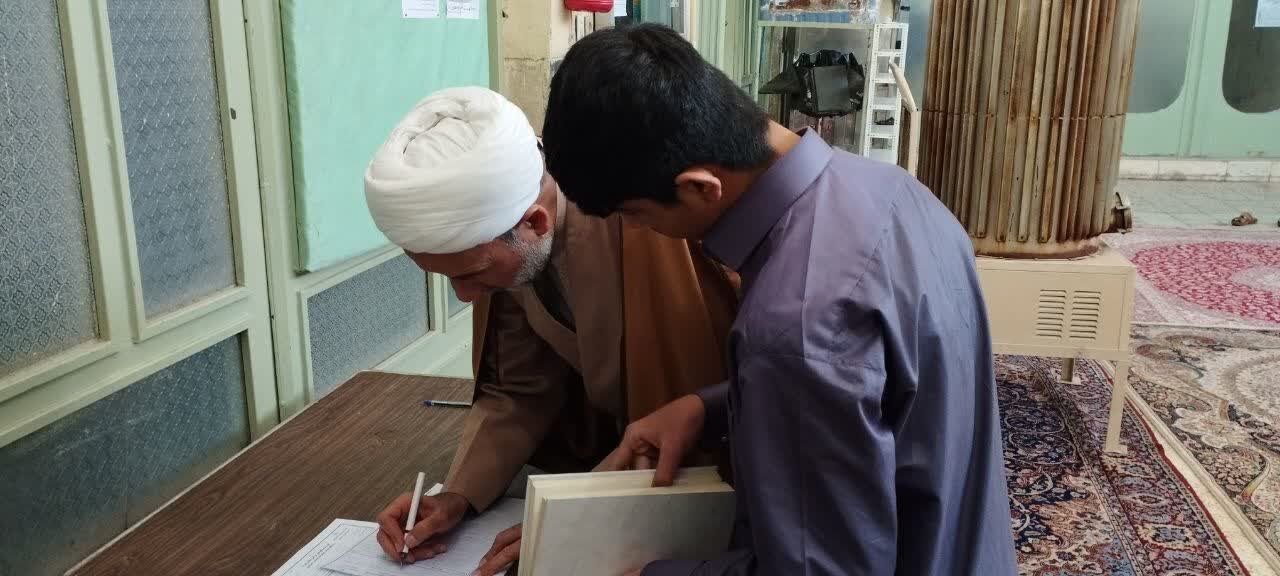 پایش قرآنی طلاب مدارس علمیه منطقه کاشان برگزار شد