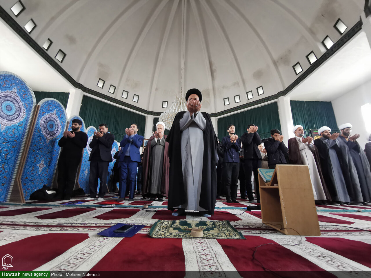 تصاویر/ نماز جماعت دانشگاه بیرجند با حضور دبیر شورای عالی انقلاب فرهنگی