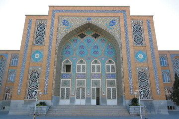 «نظام حکمرانی اسناد، زیربنای تحول سازمانی حوزه های علمیه»