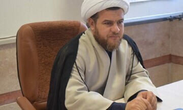 اعتکاف از مهم‌ترین عرصه‌های تجلی ایمان است