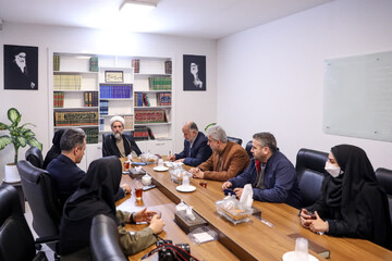 تصاویر / دیدار امام جمعه قزوین با سرپرست میراث فرهنگی وگردشگری