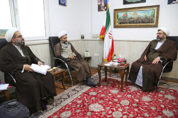 تصاویر/دیدار امام جمعه شهرستان امیدیه با مدیر حوزه علمیه خوزستان