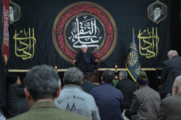 تصاویر/ آیین سوگواری شهادت امام هادی(ع)در آستان حضرت موسی مبرقع(ع)قم