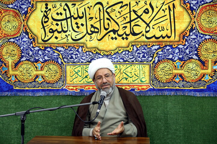 تصاویر/ نشست صمیمی طلاب و اساتید مدرسه علمیه خاتم الانبیاء (ص) با آیت الله اعرافی