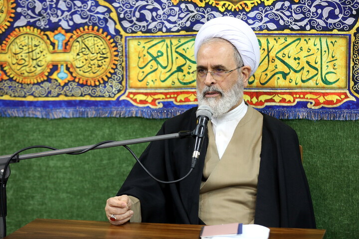 تصاویر/ نشست صمیمی طلاب و اساتید مدرسه علمیه خاتم الانبیاء (ص) با آیت الله اعرافی