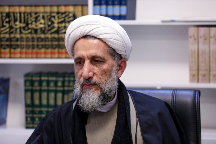 تصاویر / دیدار امام جمعه قزوین با سرپرست وکارکنان اداره میراث فرهنگی وگردشگری استان قزوین