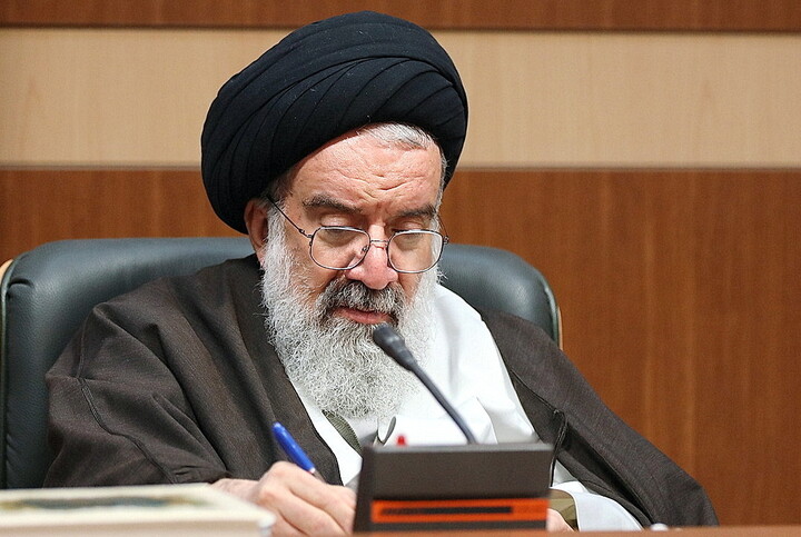 تصاویر/ دیدار معاون پژوهش حوزه های علمیه با آیت الله خاتمی