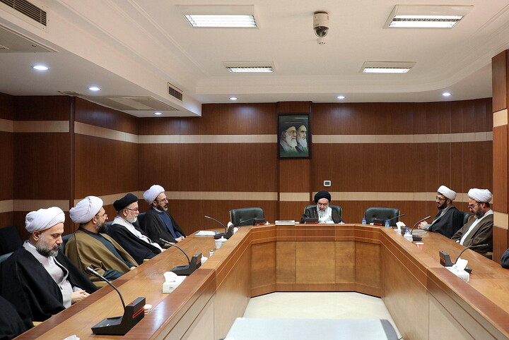 تصاویر/ دیدار معاون پژوهش حوزه های علمیه با آیت الله خاتمی