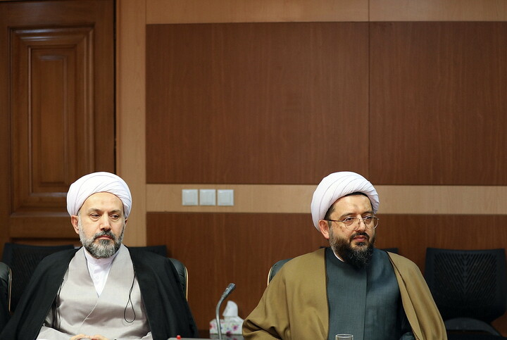 تصاویر/ دیدار معاون پژوهش حوزه های علمیه با آیت الله خاتمی