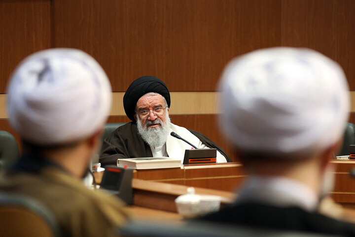 تصاویر/ دیدار معاون پژوهش حوزه های علمیه با آیت الله خاتمی