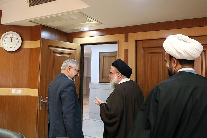 تصاویر/ دیدار معاون پژوهش حوزه های علمیه با آیت الله خاتمی