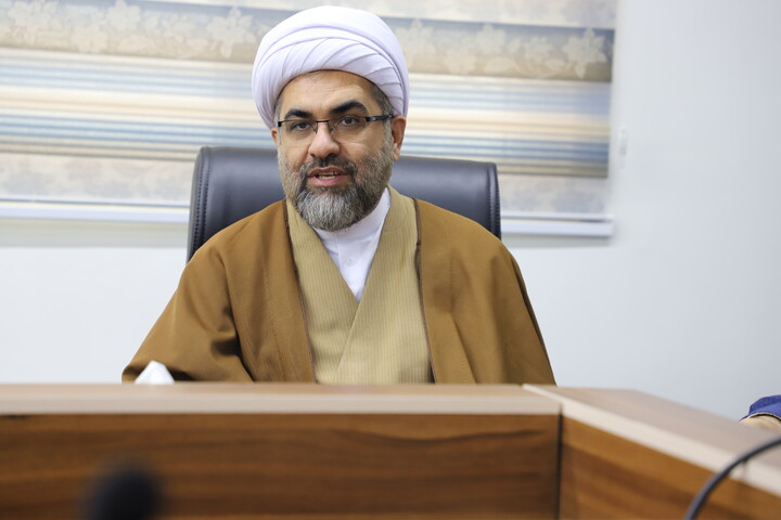 تصاویر/ نشست بررسی فرصت‌های تعامل بین‌المللی در اقلیم کردستان در نشست روحانیون شاخص کردستان با معاون بین الملل حوزه‌های علمیه