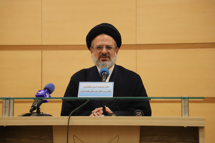 تصاویر/ برگزاری نشست هم‌اندیشی نخبگان حوزه و دانشگاه کردستان با محوریت دیپلماسی علمی