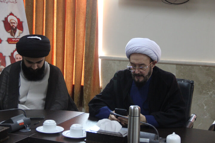 تصاویر / نشست  هم اندیشی هفته  وحدت حوزه و دانشگاه به میزبانی حوزه علمیه استان قزوین