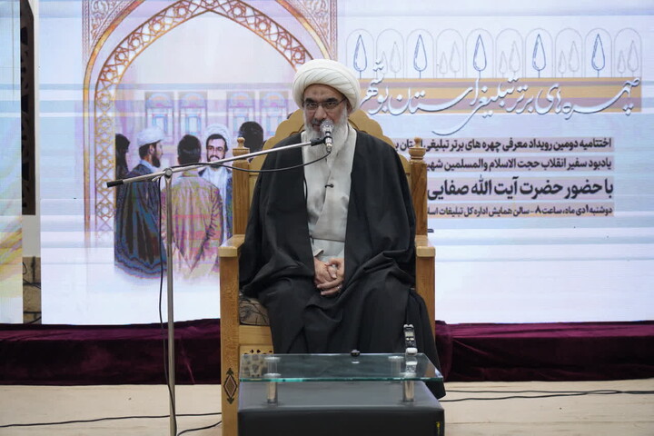 تصاویر/ آیین تجلیل از چهره‌های برتر تبلیغی بوشهر