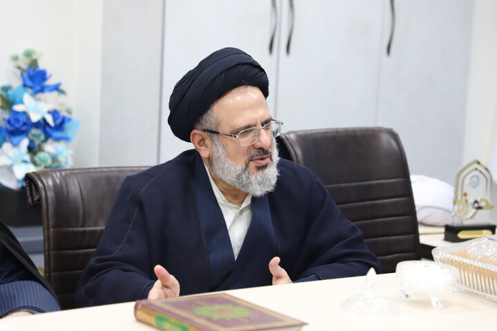 تصاویر/ دیدار مدیر و معاونین حوزه علمیه کردستان با معاون بین‌الملل حوزه‌های علمیه کشور