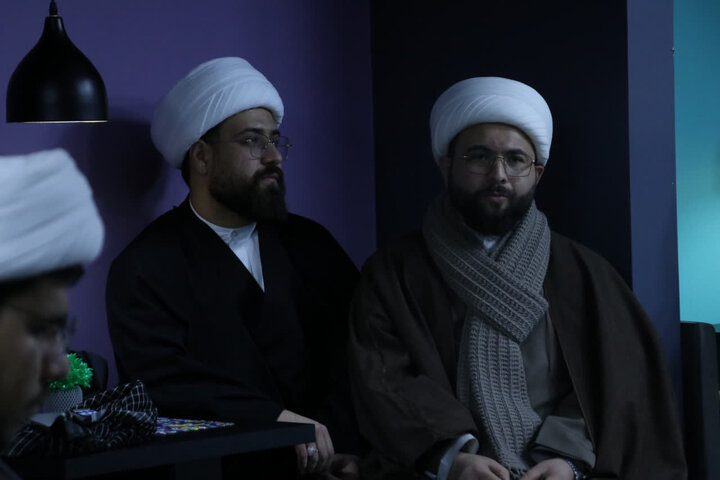 تصاویر/دوره توانمندسازی مجریان و مربیان اعتکاف در اراک