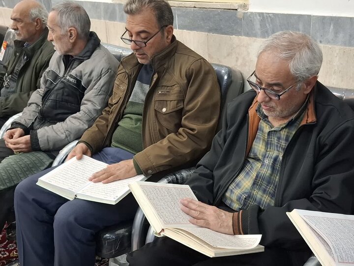 تصاویر/ محفل انس با قرآن به مناسبت شهادت امام هادی (ع) درکاشان