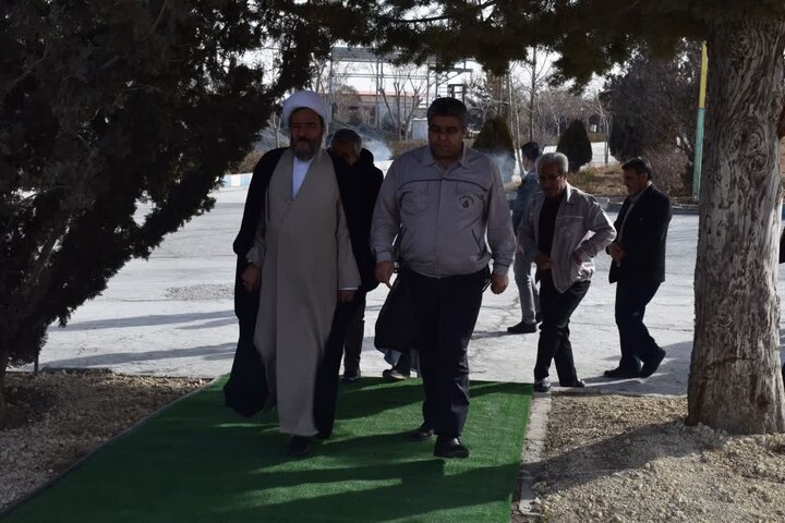 تصاویر/محفل انس با قرآن به مناسبت دومین سالگرد شهید گمنام در شهرستان بیجار