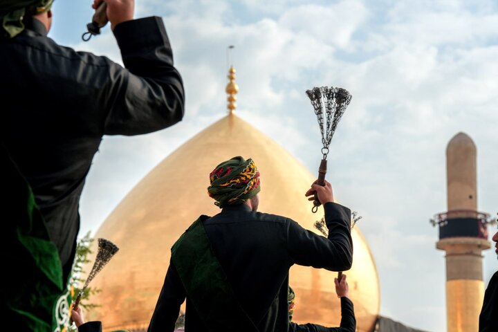 سامراء المقدسة تحتضن مواكب العزاء في ذكرى شهادة الإمام الهادي (عليه السلام)