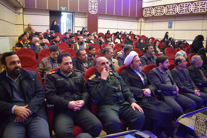تصاویر/همایش چلچراغ آیه ها در شهرستان بیجار برگزار شد
