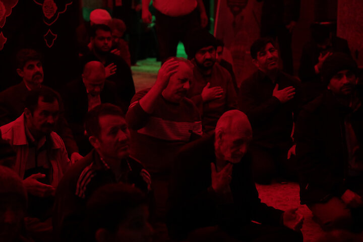 تصاویر/ آیین سوگواری شهادت امام هادی(ع)در جوار برادرش حضرت موسی مبرقع(ع)قم