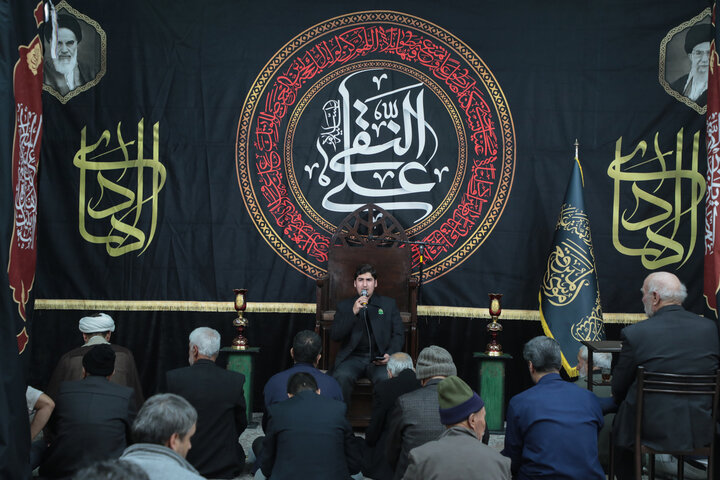 تصاویر/ آیین سوگواری شهادت امام هادی(ع)در جوار برادرش حضرت موسی مبرقع(ع)قم