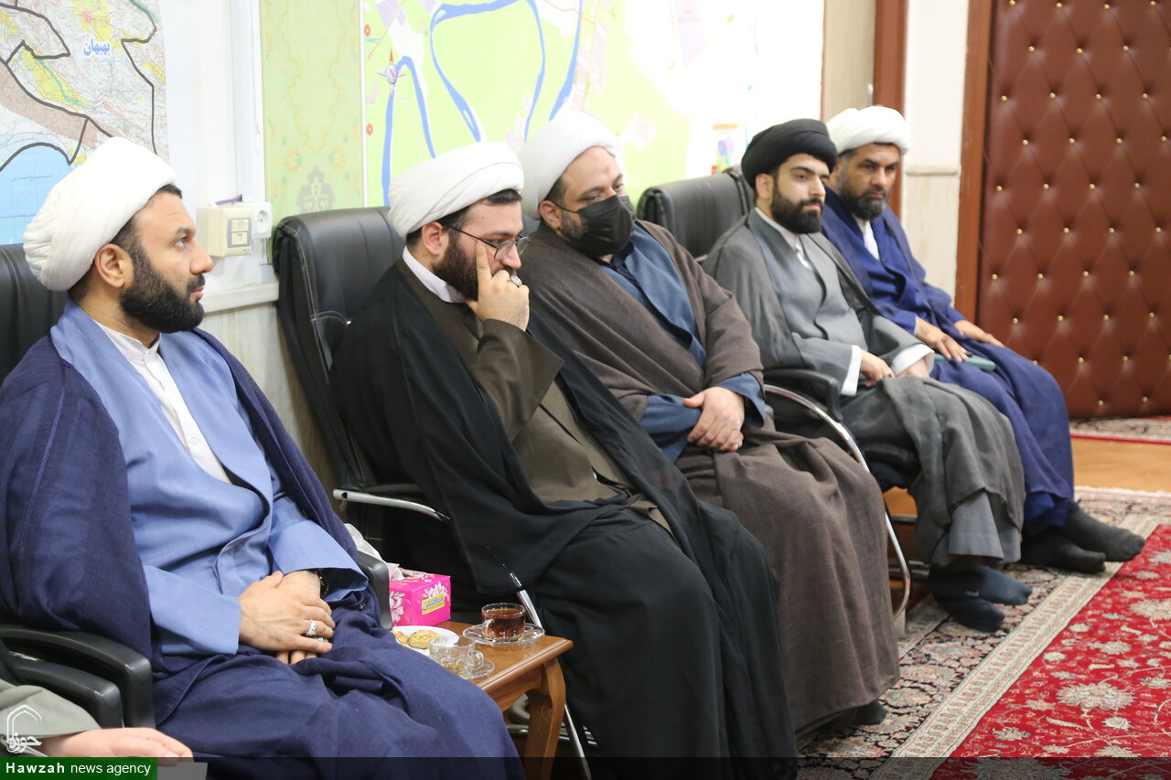 سلسله جلسات هفتگی بررسی فرآیند جذب مدارس علمیه خوزستان برگزار شد