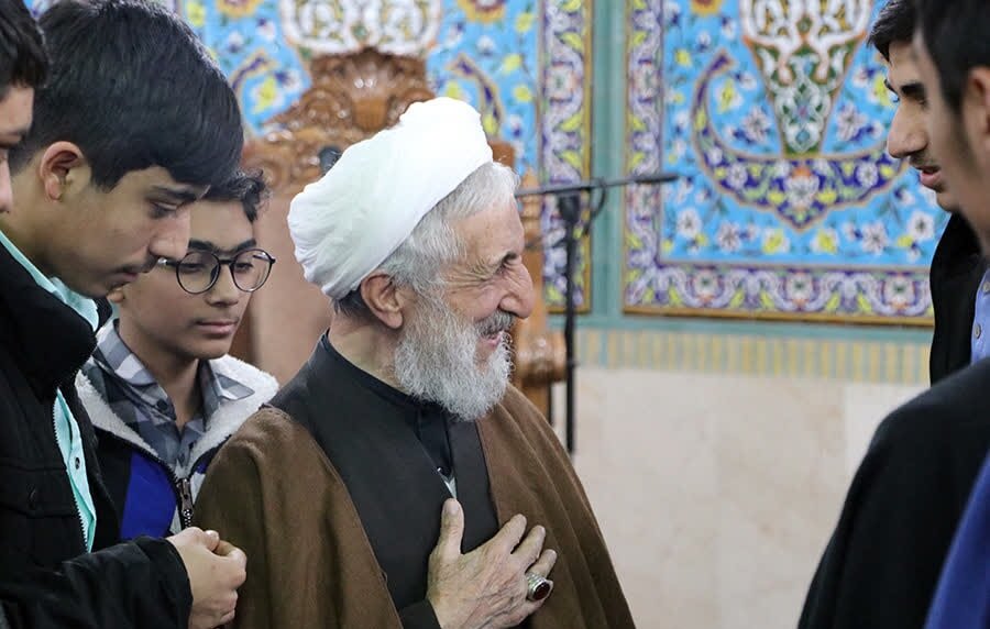 ماه مبارک رجب فرصت طلایی پاکسازی روح و تقرب به خداوند است+ تصاویر