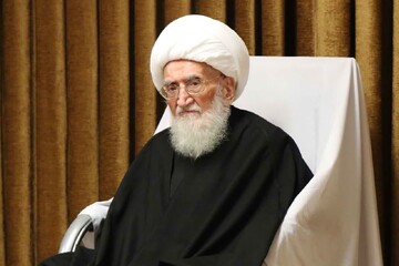 برگزاری مراسم سوگواری شهادت امام هـادی(ع) با حضور آیت الله العظـمی نـوری هـمدانی+ تصاویر