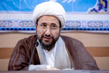 برگزاری نشست‌های مشترک حوزه و دانشگاه در طول سال مستمر باشد