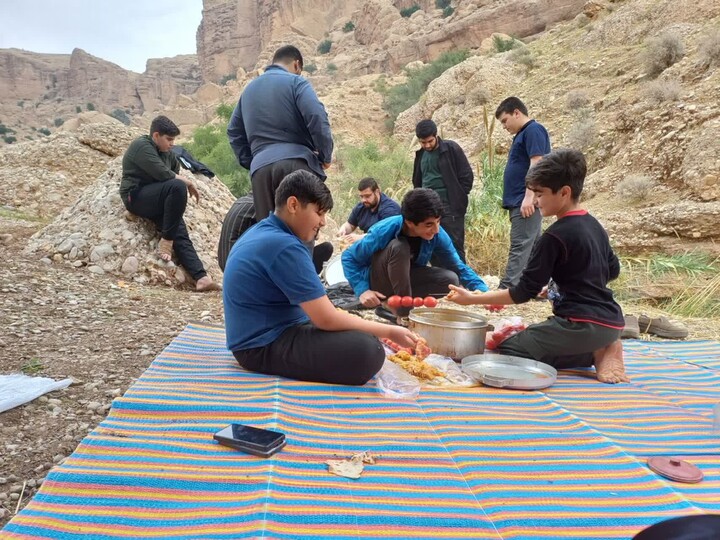 تصاویر/اردوی تفریحی فرهنگی طلاب مدرسه علمیه امام صادق(ع) اندیمشک