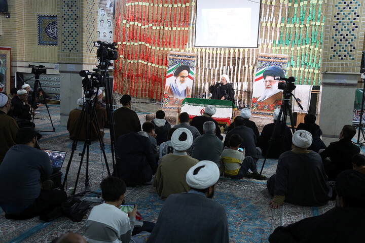 تصاویر/ مراسم یادواره 137 شهید روحانی