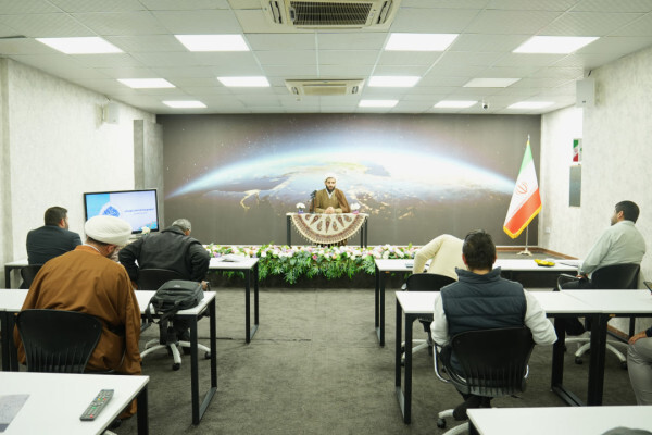 تصاویر/نشست مسئولین استدیو مساجد خوزستان برگزار شد