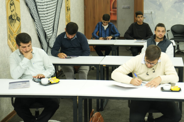 تصاویر/نشست مسئولین استدیو مساجد خوزستان برگزار شد