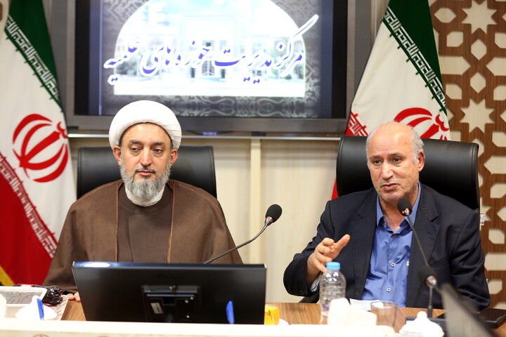 تصاویر/ نشست ستاد راهبری ورزش حوزه‌های علمیه با رئیس فدراسیون فوتبال